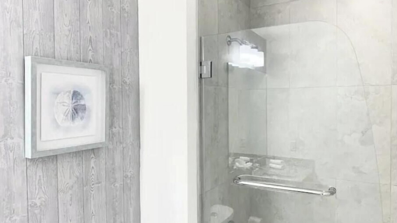 Photo of Bathroom in Doral