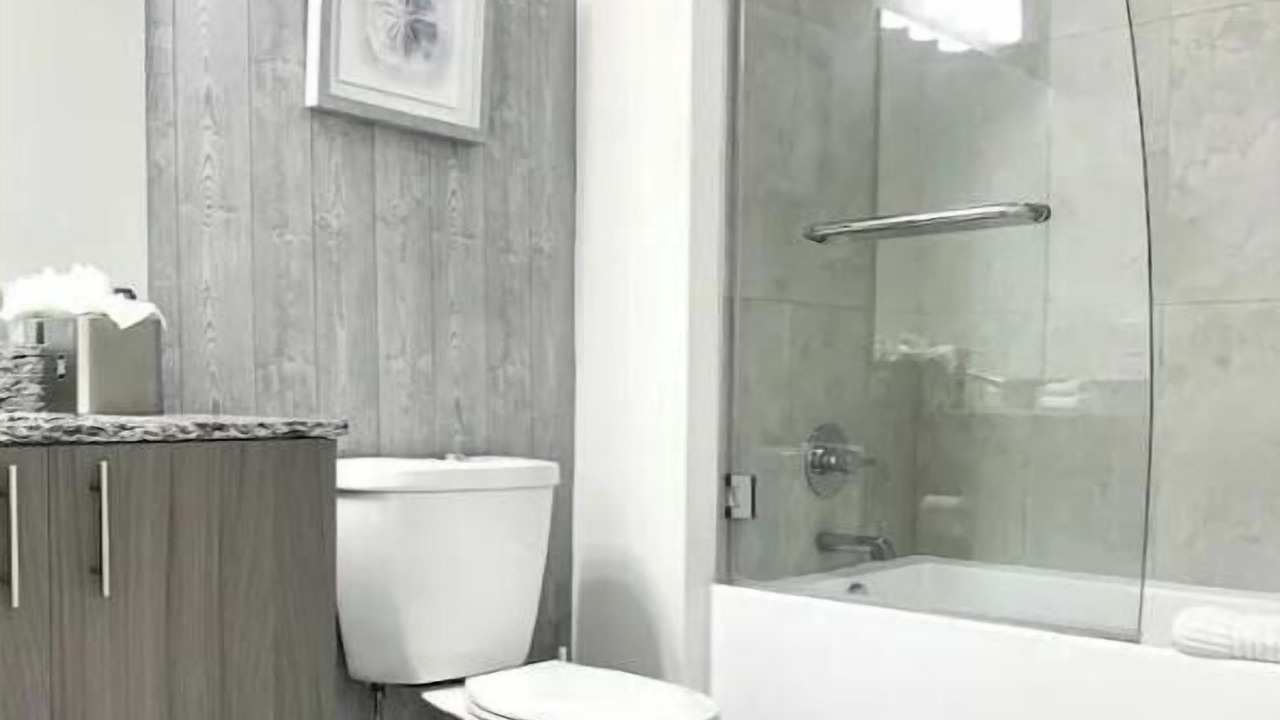 Photo of Bathroom in Doral