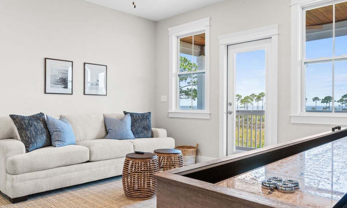 Photo of Livingroom in Port St. Joe