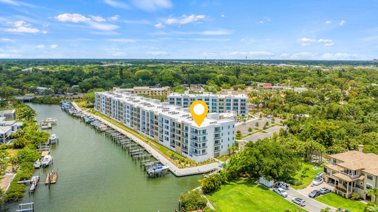 Photo of Others in Central Sarasota