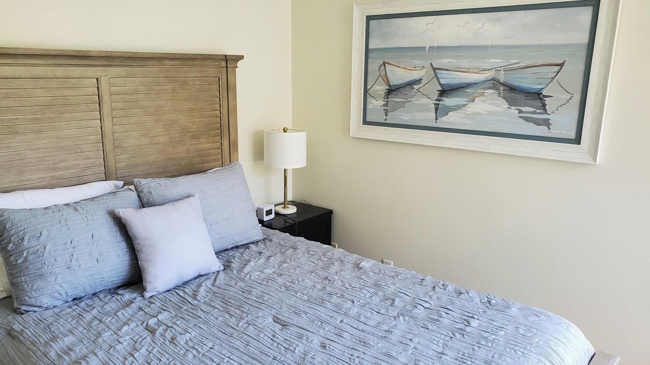 Photo of Bedroom in Crown Pointe