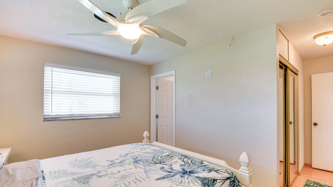 Photo of Bedroom in Palm Harbor Estates