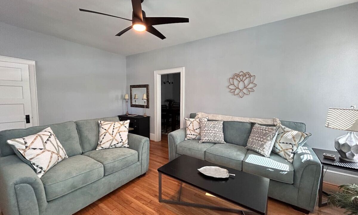 Photo of Livingroom in Columbia