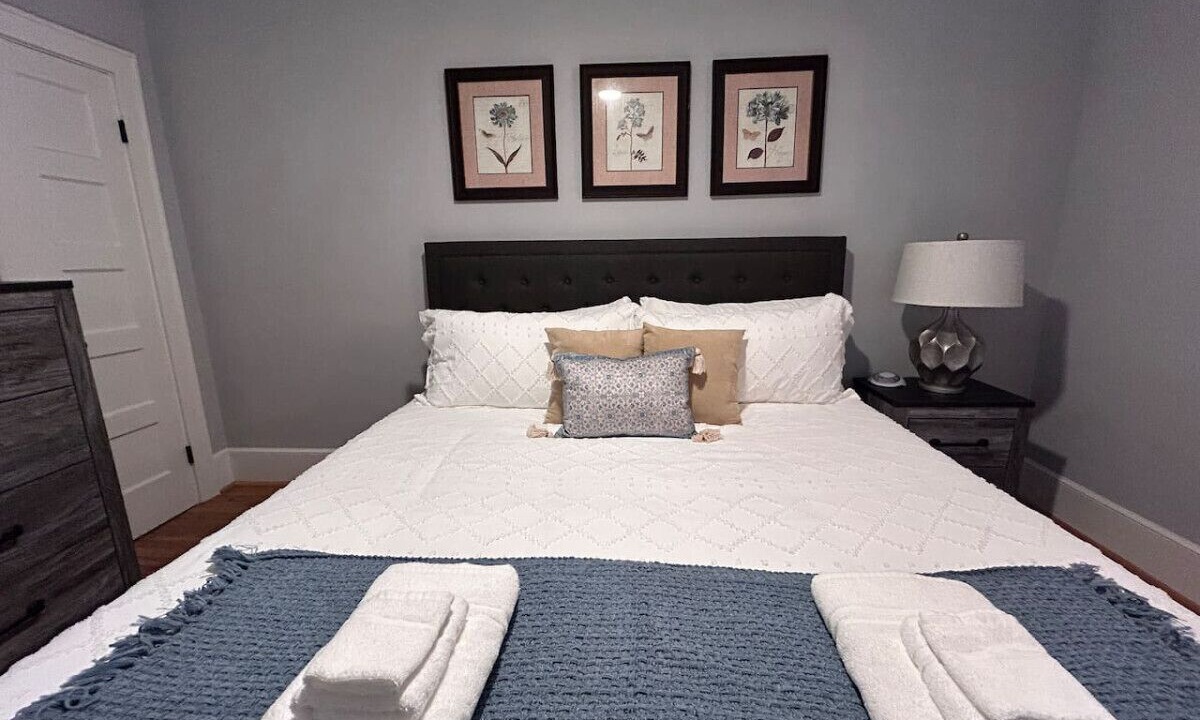 Photo of Bedroom in Columbia