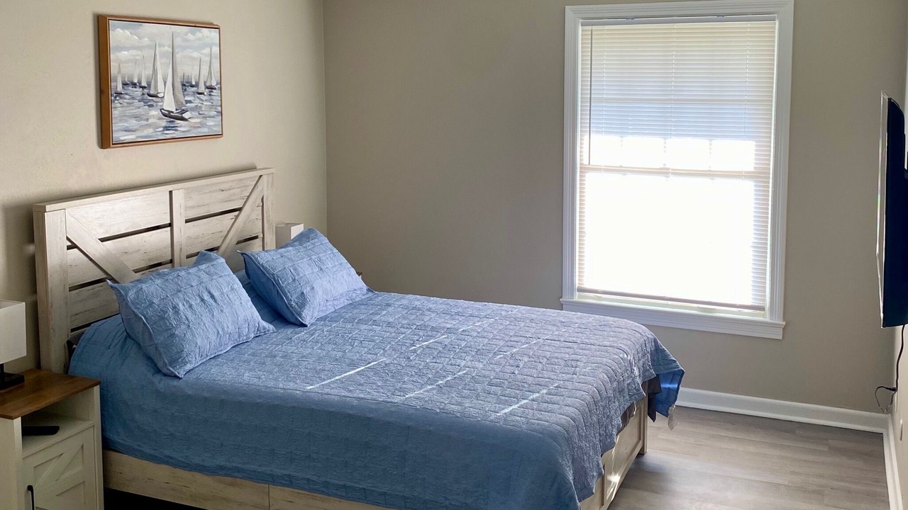 Photo of Bedroom in Pensacola Heights