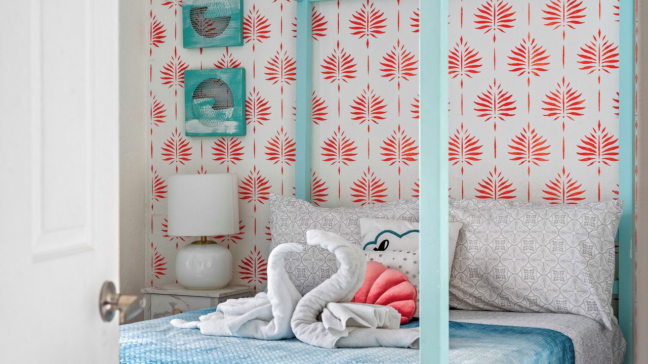 Photo of Bedroom in Oakland Park