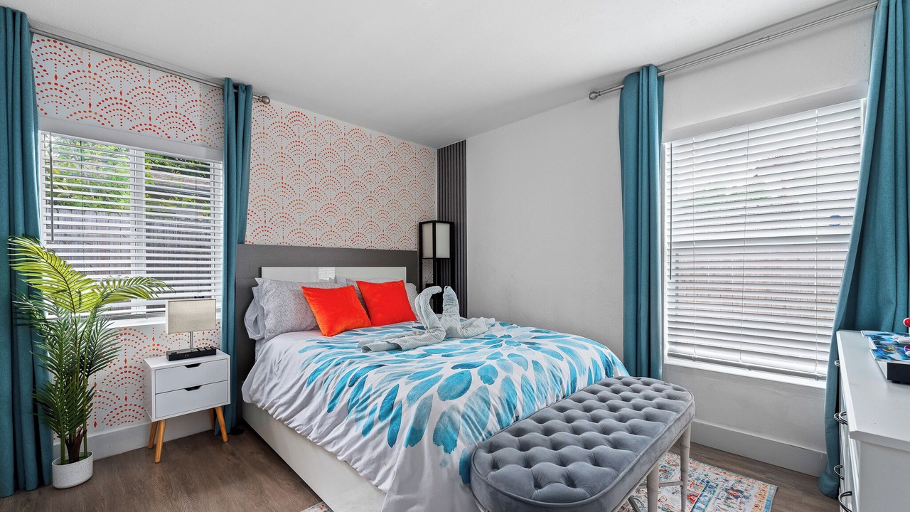 Photo of Bedroom in Oakland Park