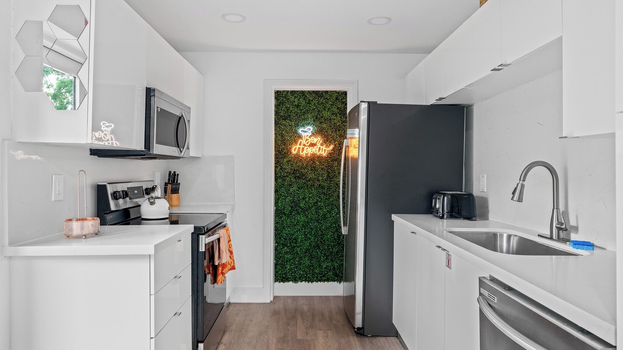 Photo of Kitchen in Oakland Park