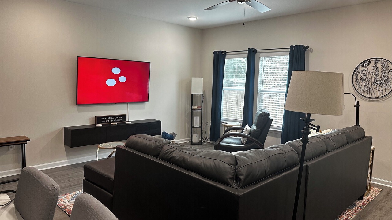 Photo of Livingroom in Niceville
