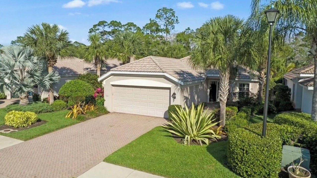 Photo of Outdoor in Pelican Preserve