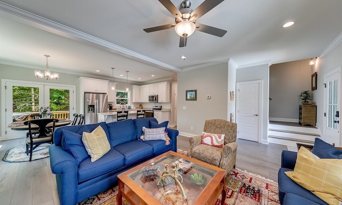 Photo of Livingroom in Helen