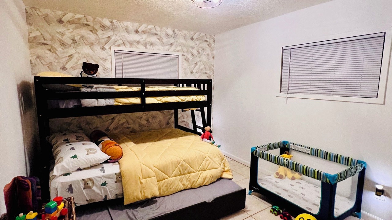 Photo of Bedroom in High Springs
