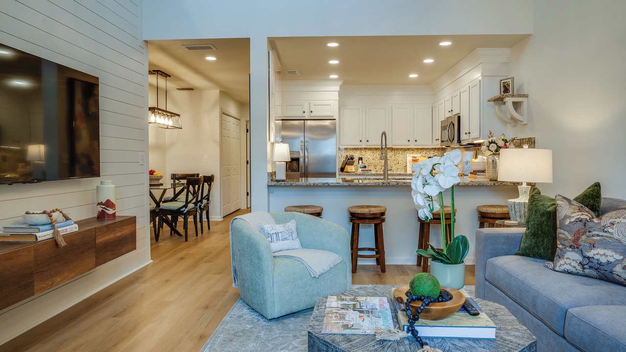 Photo of Livingroom in Tallahassee