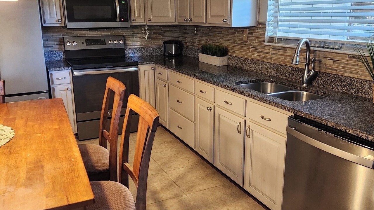 Photo of Kitchen in Bell