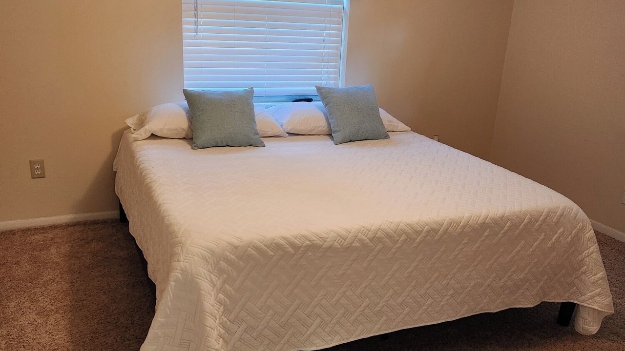 Photo of Bedroom in Bell