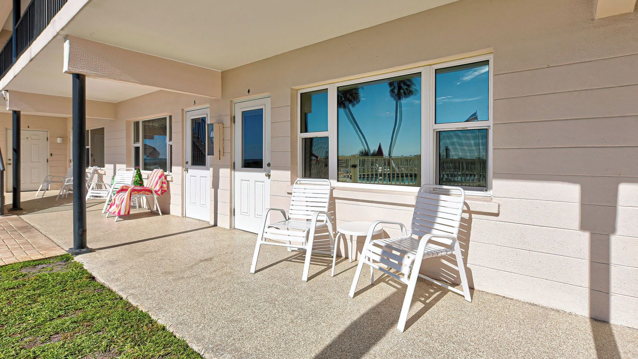 Photo of Outdoor in Golden Beach