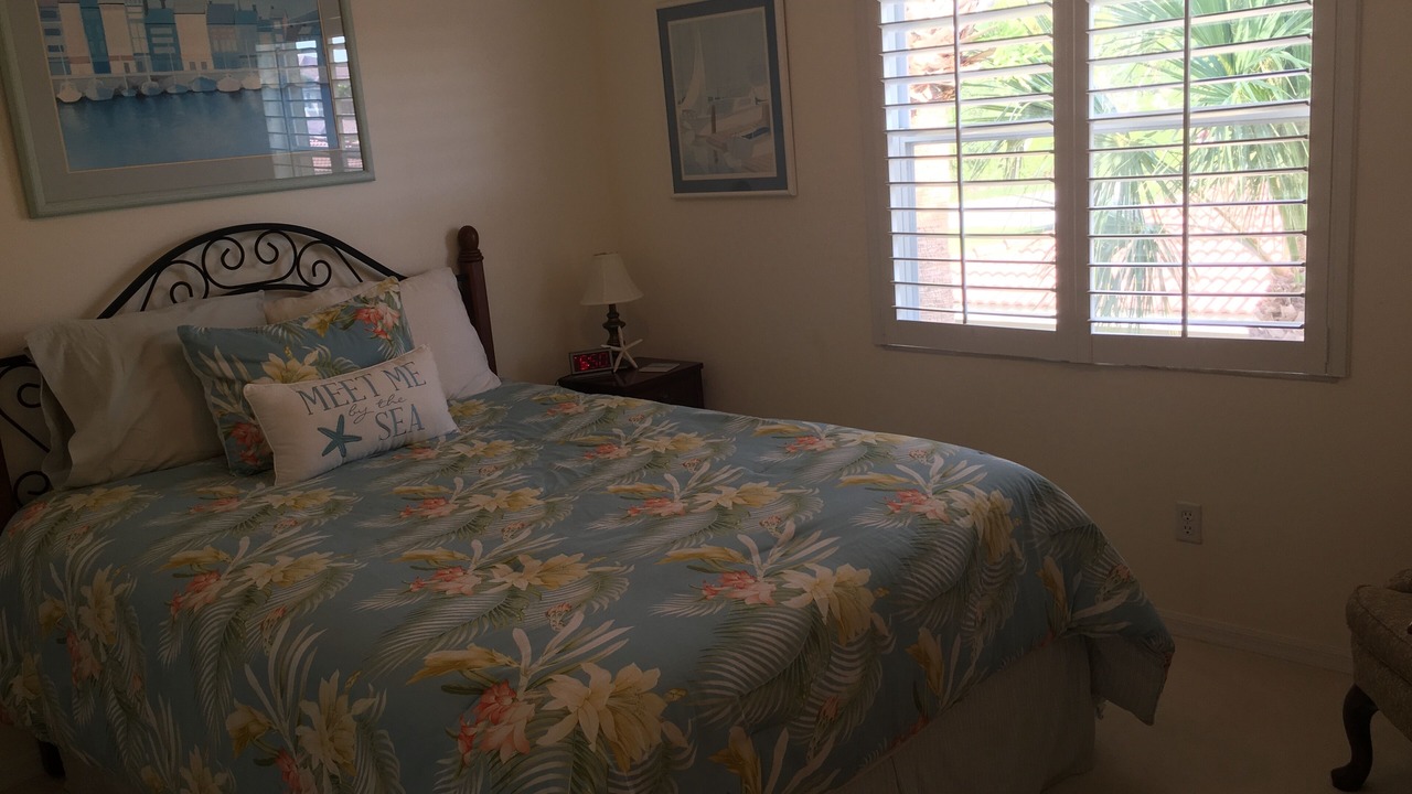Photo of Bedroom in Naples