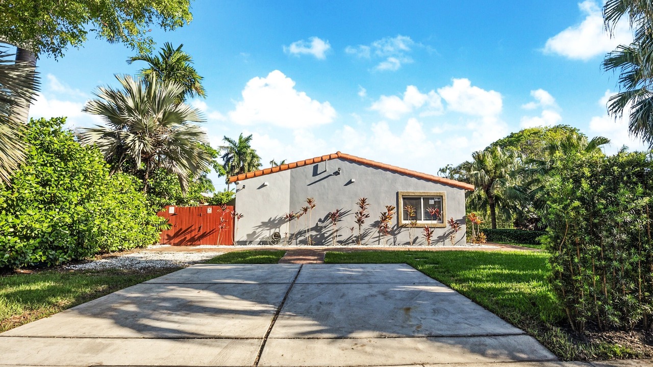 Photo of Outdoor in South Lake