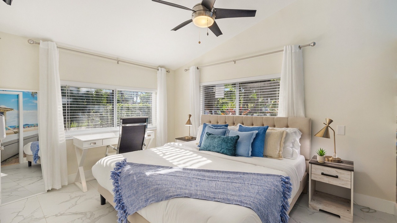 Photo of Bedroom in South Lake