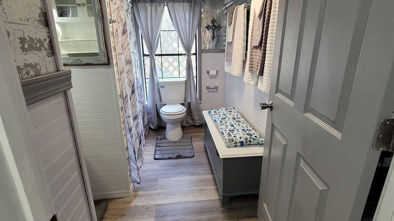 Photo of Bathroom in Gallant
