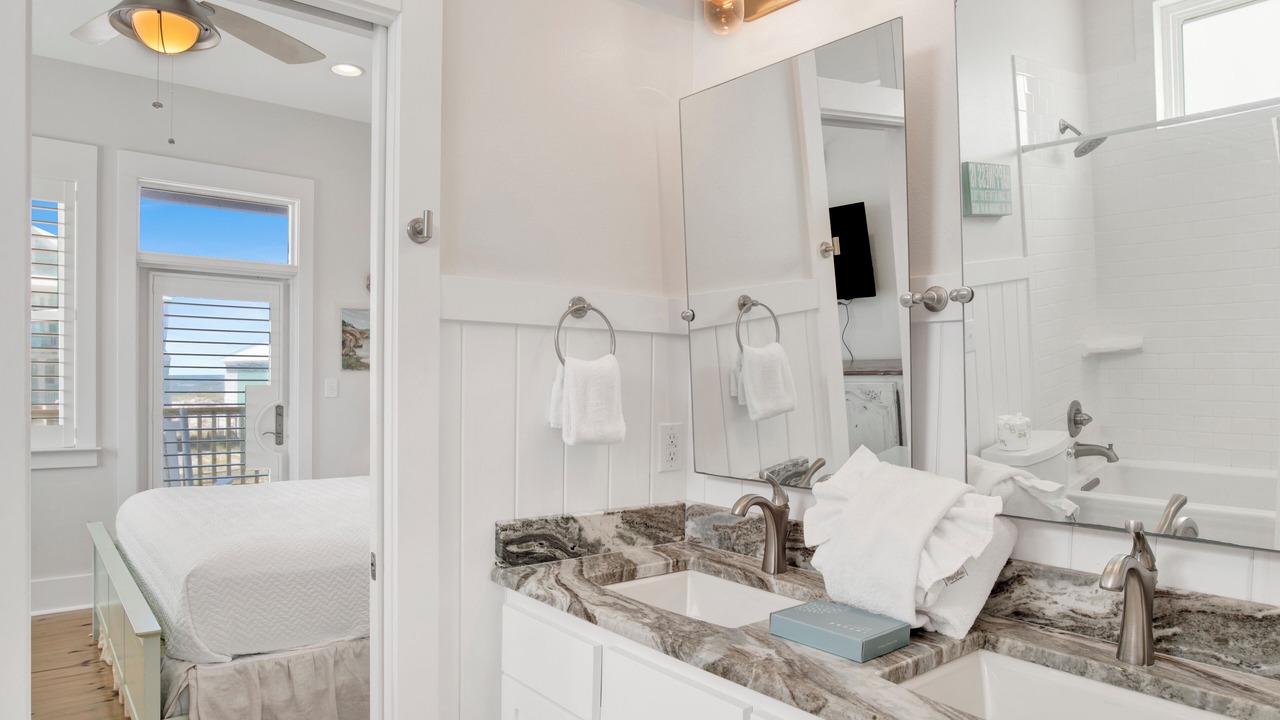 Photo of Bathroom in Southpointe