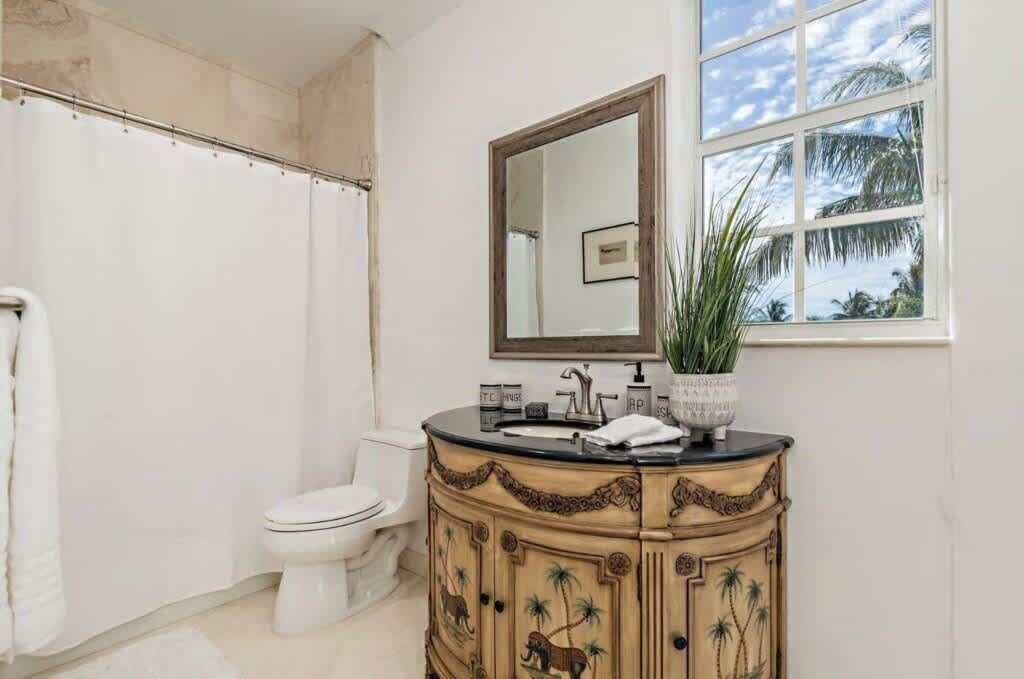 Photo of Bathroom in Southside