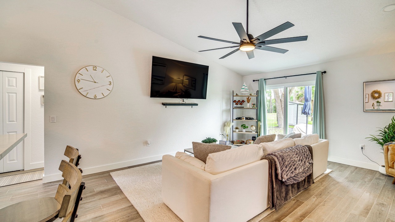 Photo of Bedroom in Sebastian