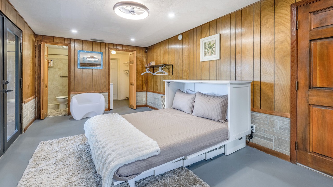 Photo of Bedroom in Arlington