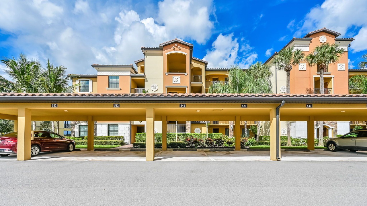 Photo of Outdoor in Naples