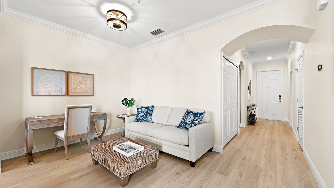 Photo of Livingroom in Naples