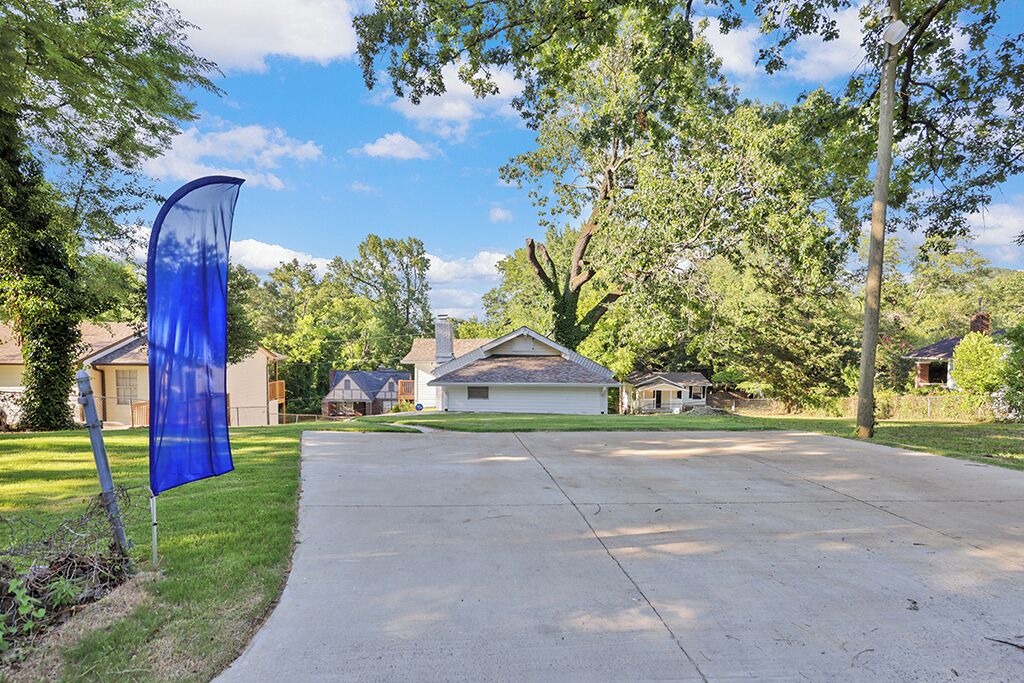 Photo of Outdoor in Crestline Heights