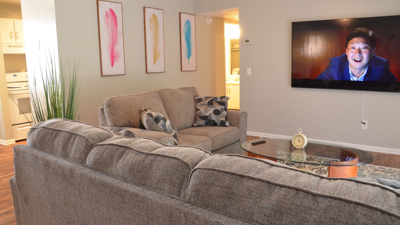 Photo of Livingroom in Enterprise