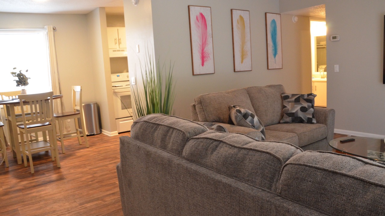 Photo of Livingroom in Enterprise