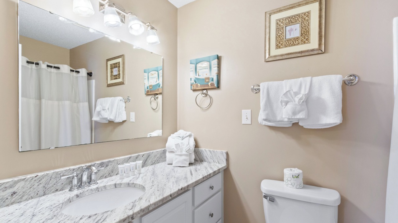 Photo of Bathroom in Gulf Shores