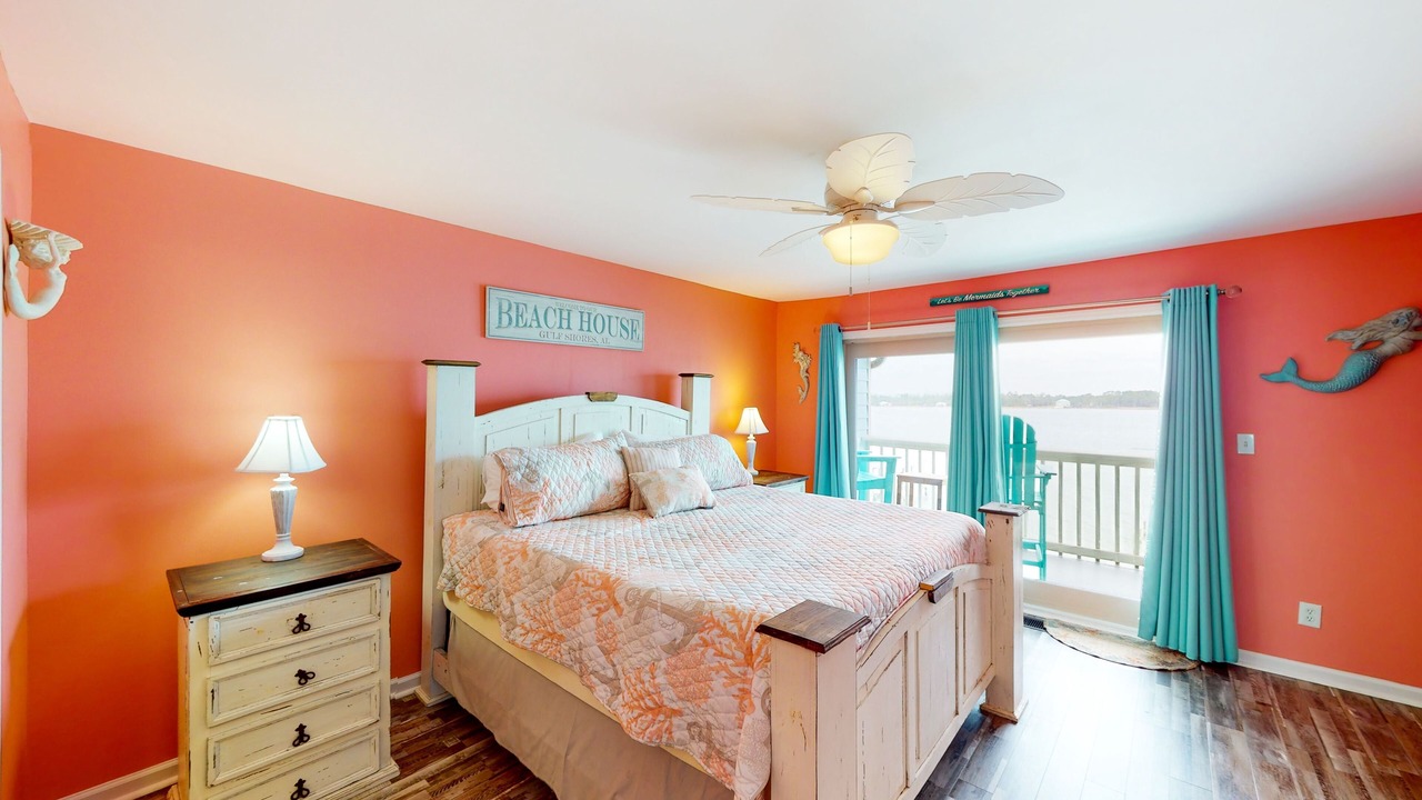 Photo of Bedroom in Gulf Shores