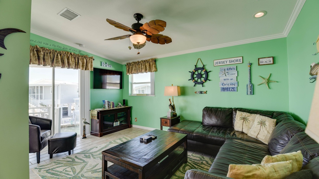 Photo of Livingroom in Cudjoe Key