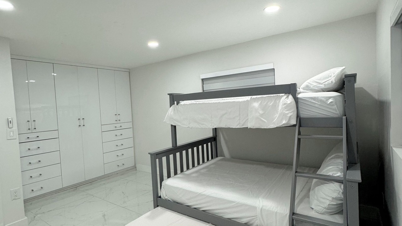 Photo of Bedroom in Coral Terrace