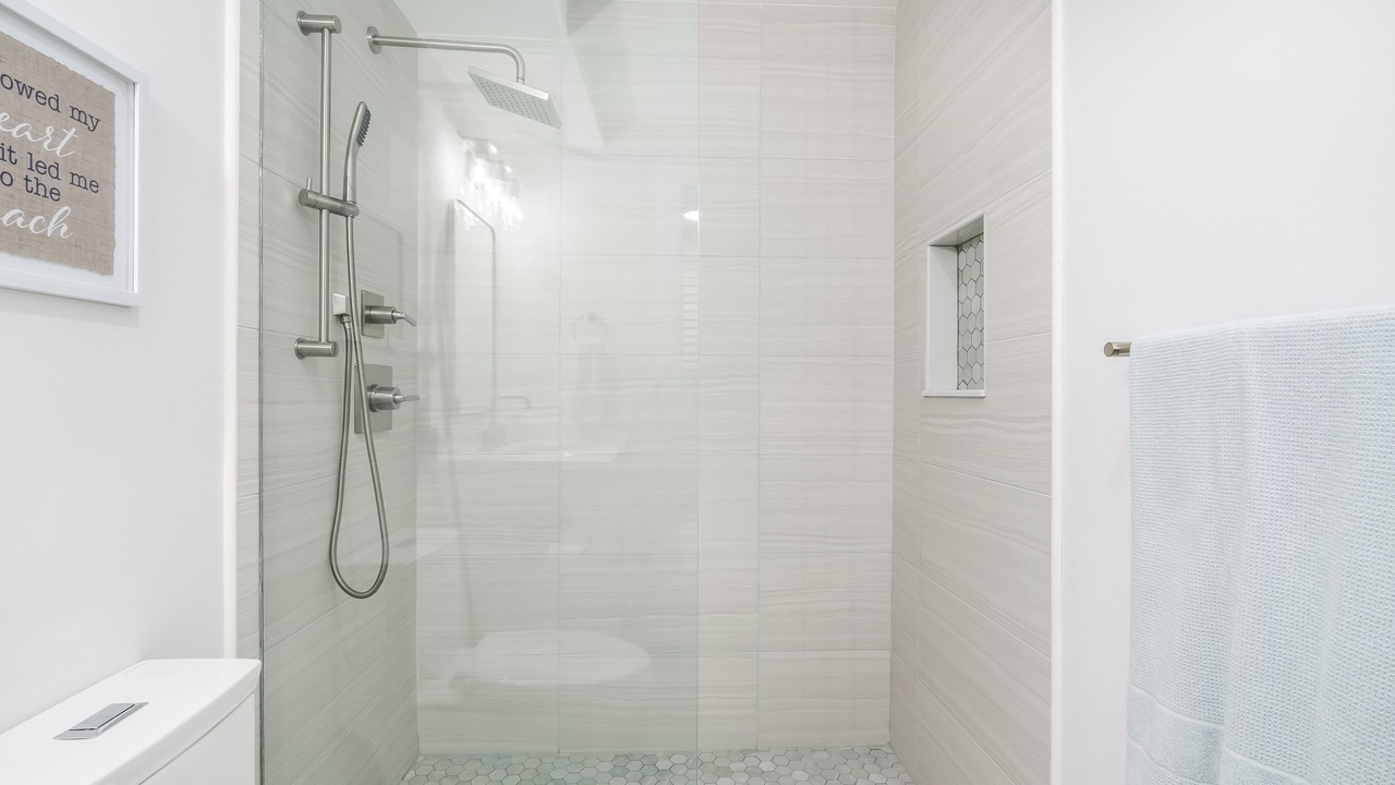 Photo of Bathroom in South Lake