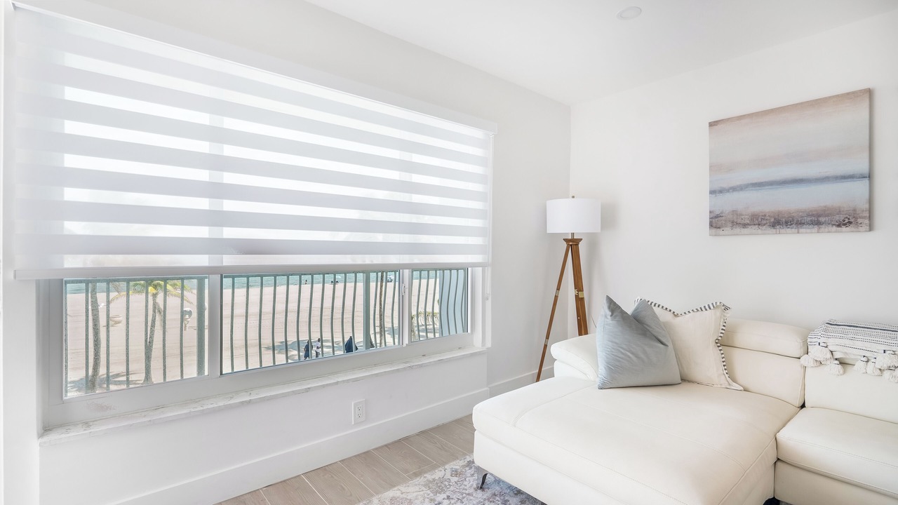 Photo of Livingroom in South Lake