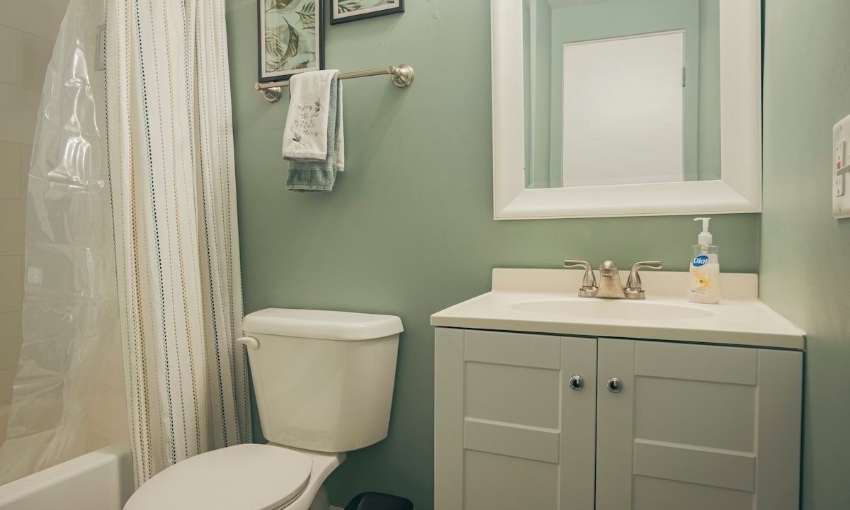 Photo of Bathroom in Greater Northdale