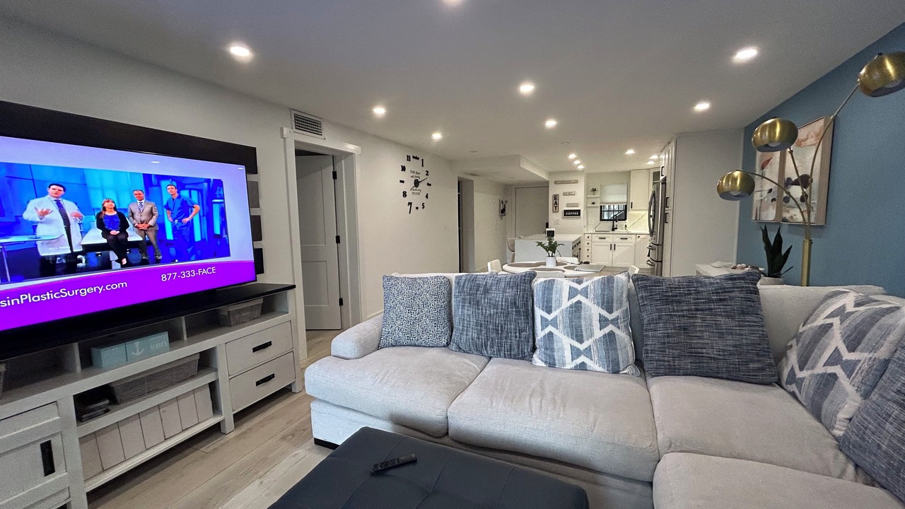 Photo of Livingroom in Palm Harbor