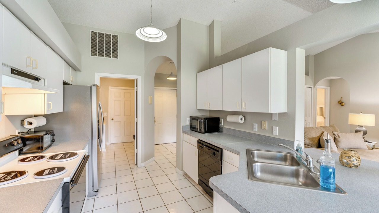 Photo of Kitchen in Deltona Lakes