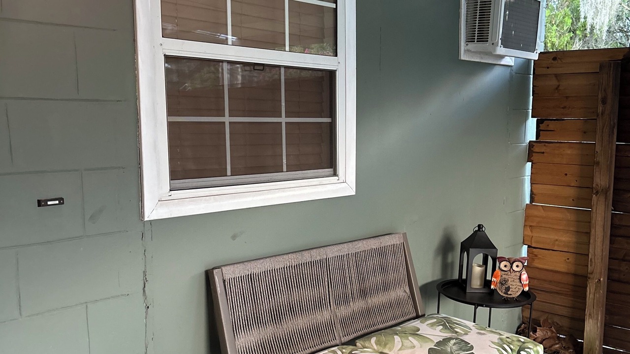 Photo of Patio Balcony in Rogers Deland