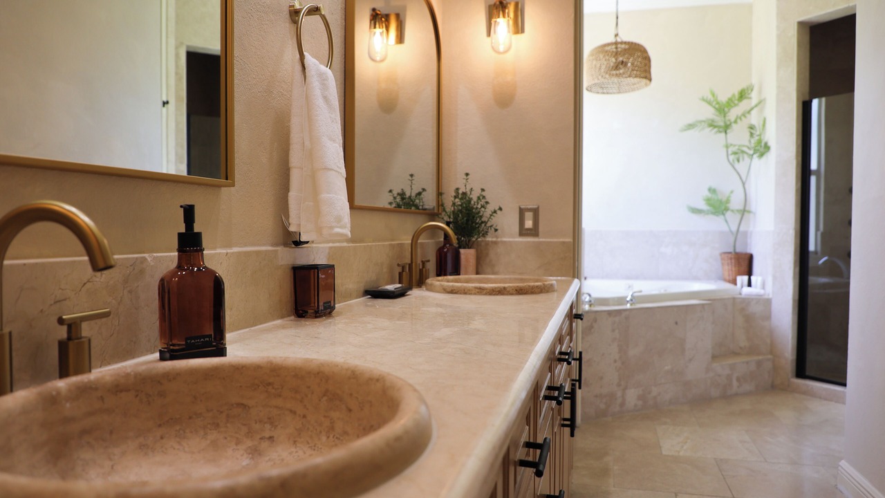 Photo of Bathroom in Naples