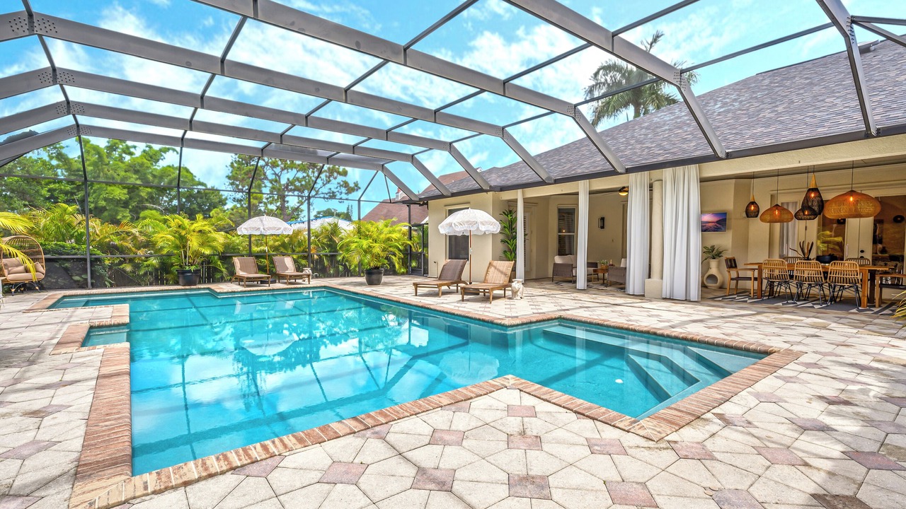 Photo of Outdoor in Naples