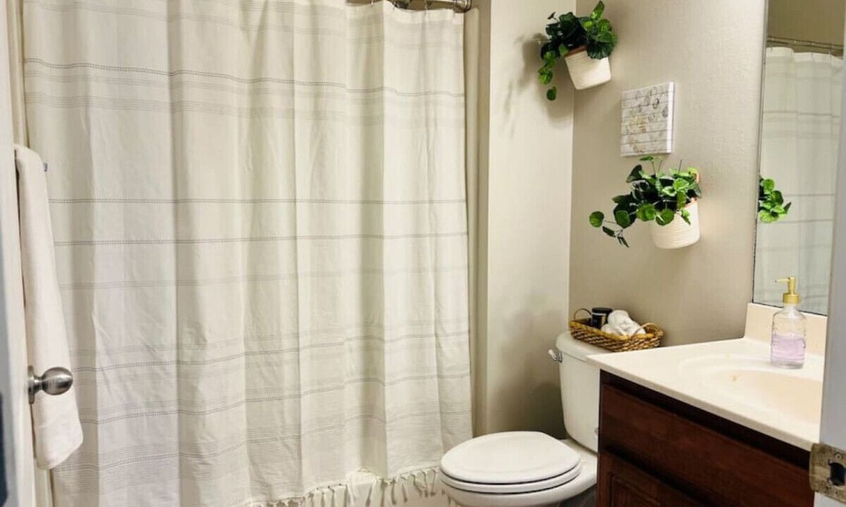 Photo of Bathroom in Navarre