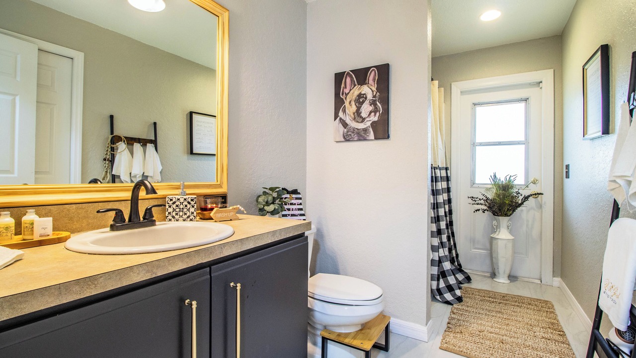 Photo of Bathroom in Lakeland