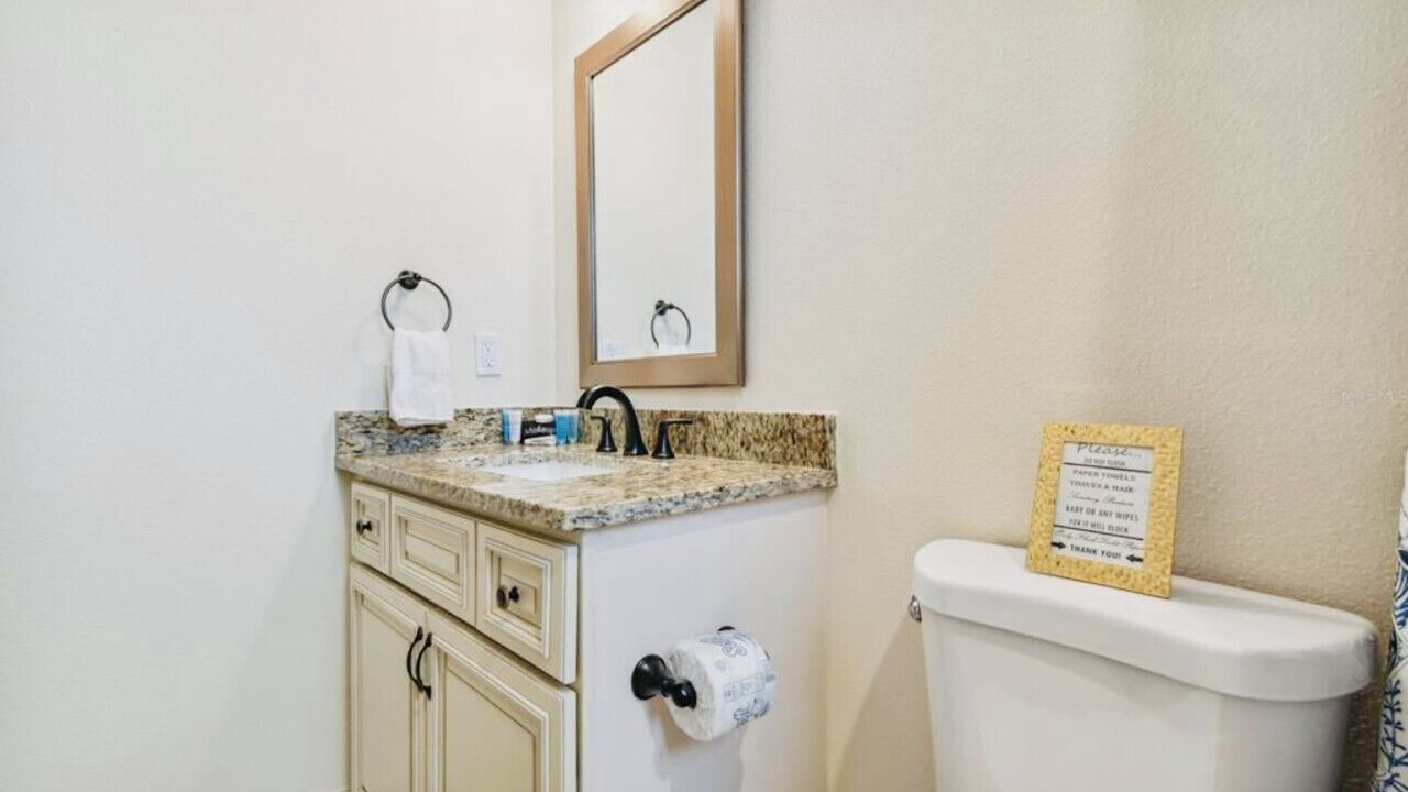 Photo of Bathroom in Gillespie Park