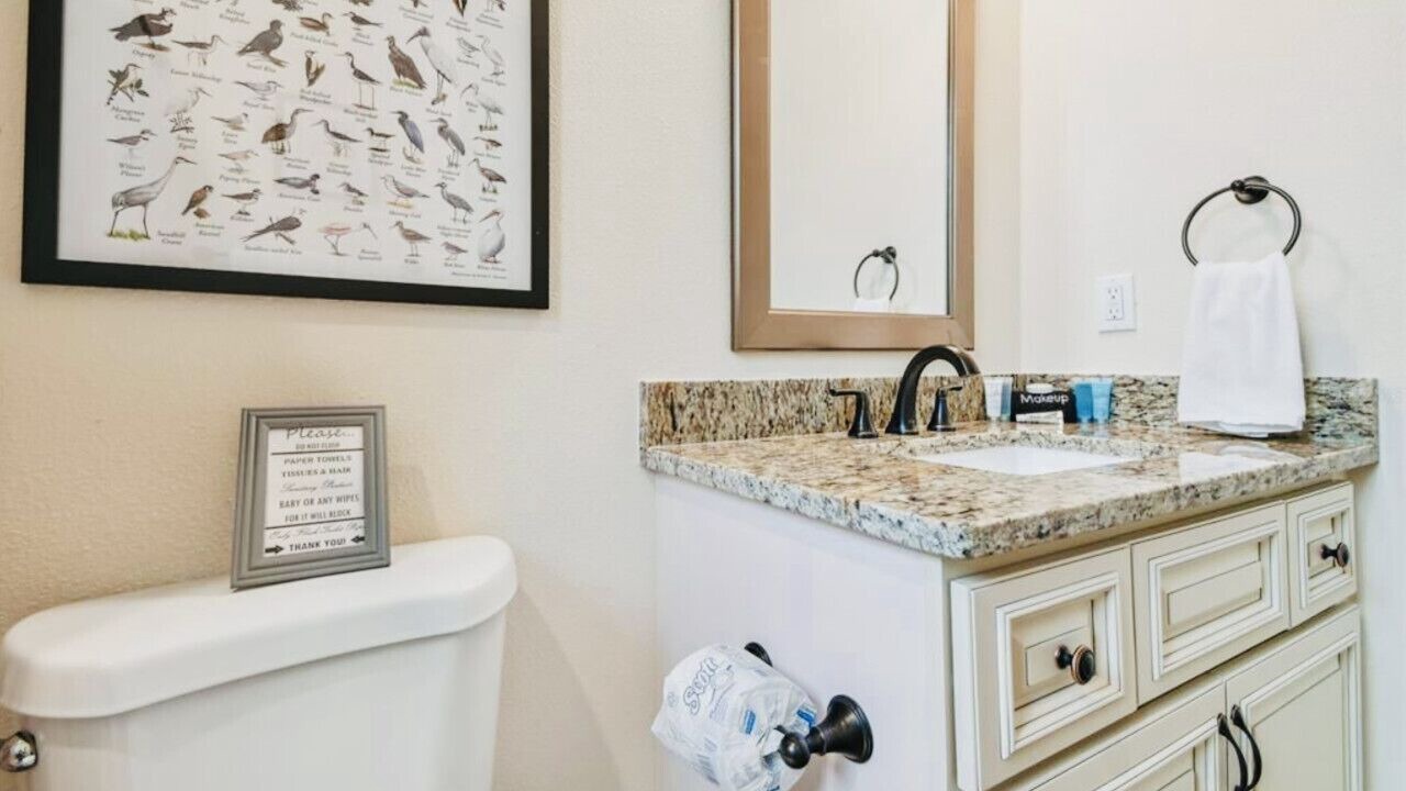Photo of Bathroom in Gillespie Park