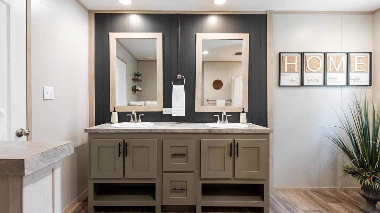 Photo of Bathroom in Lake City